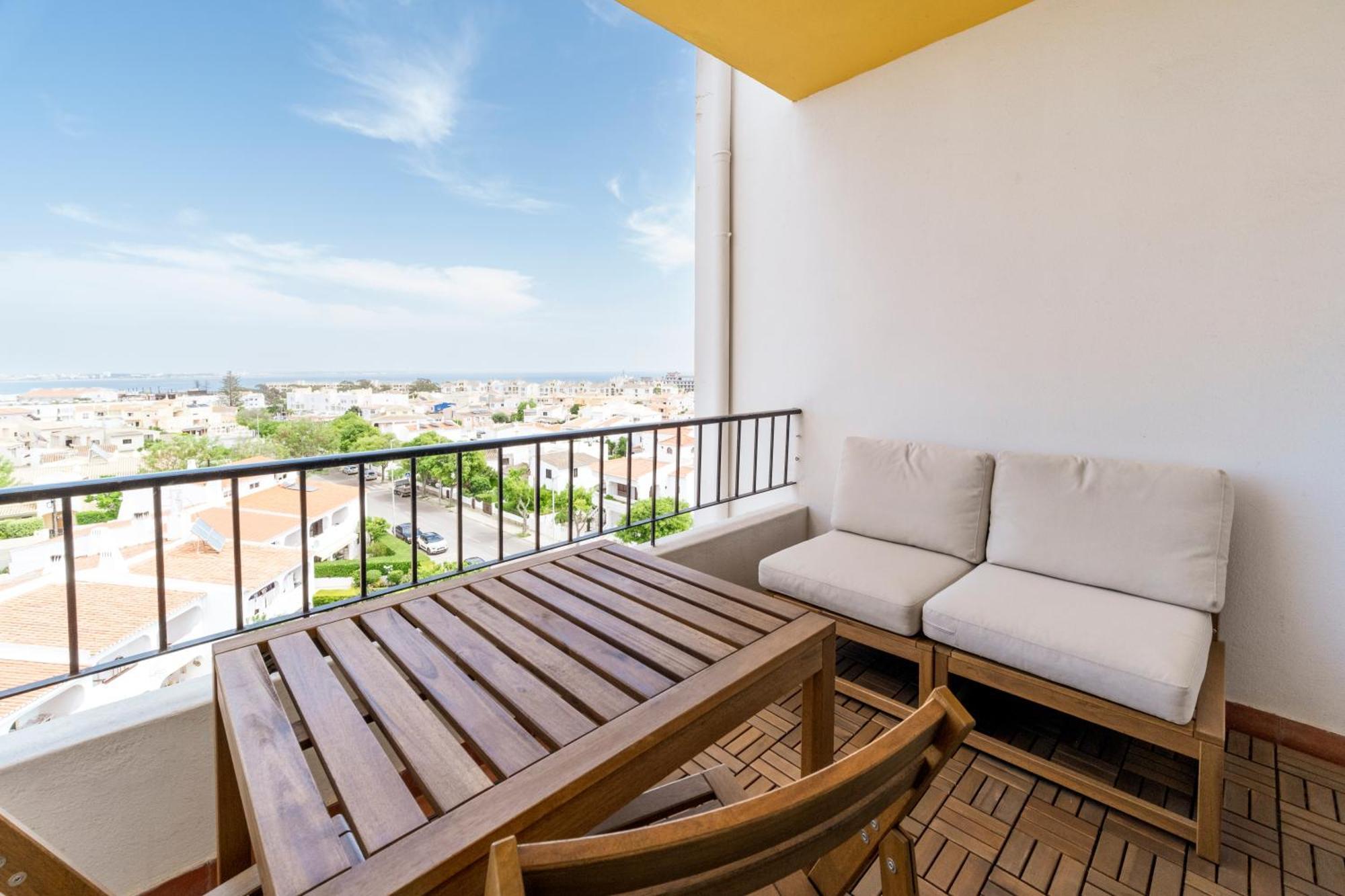 Torre Alta Apartments Lagos Exteriör bild